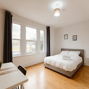 Great In Plaistow , Londyn Wielka Brytania